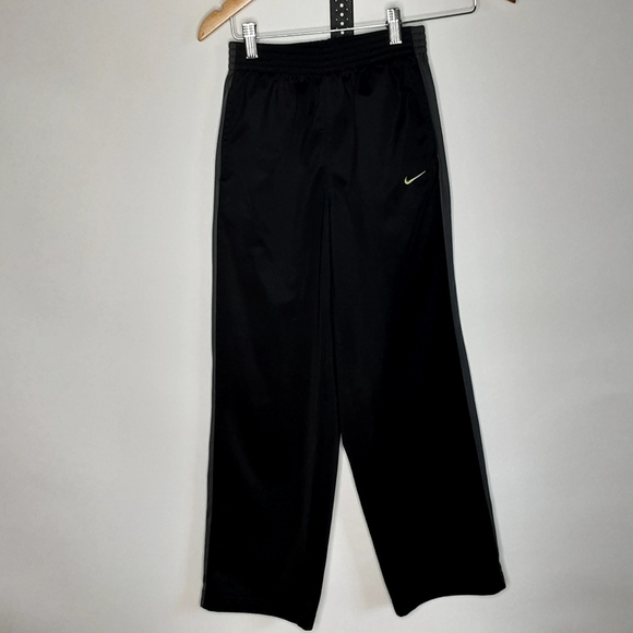 Nike sweatpants with front pockets Sz Med(boy) - Picture 2 of 7